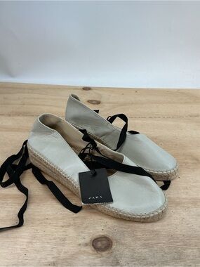 Zara Women's Cream Espadrille Lace-Up Flats Size 38